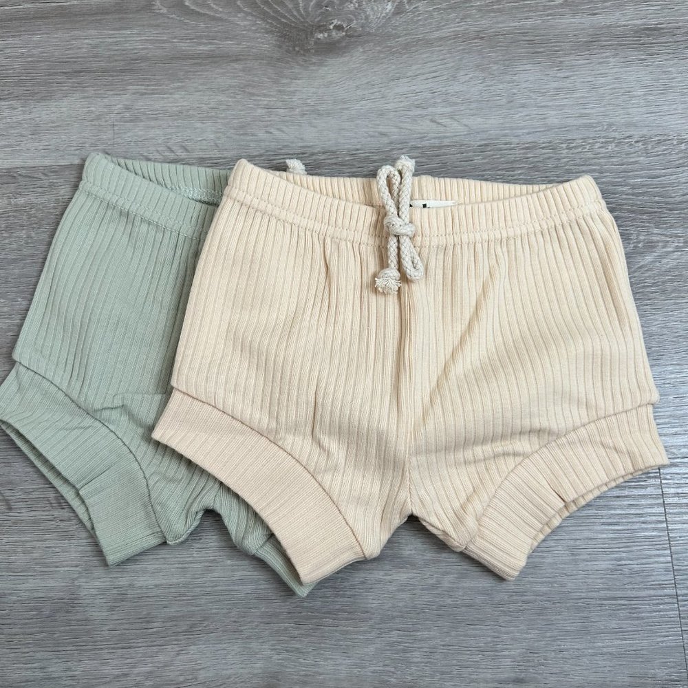 Neutral Ribbed Short Set - Picture 4 of 6